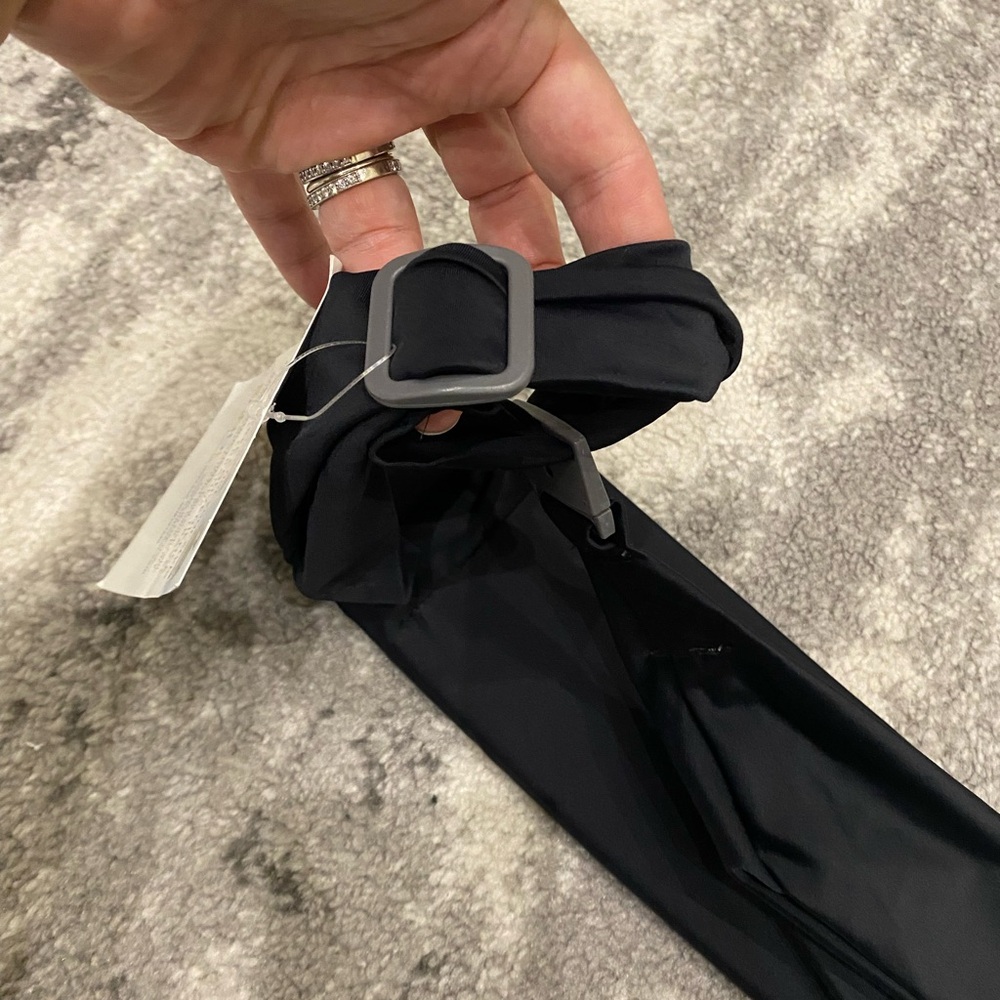 Bandi Belt Black Pocketed Travel Exercise comfy Stretchy Outdoors Gorpcore - Picture 7 of 15